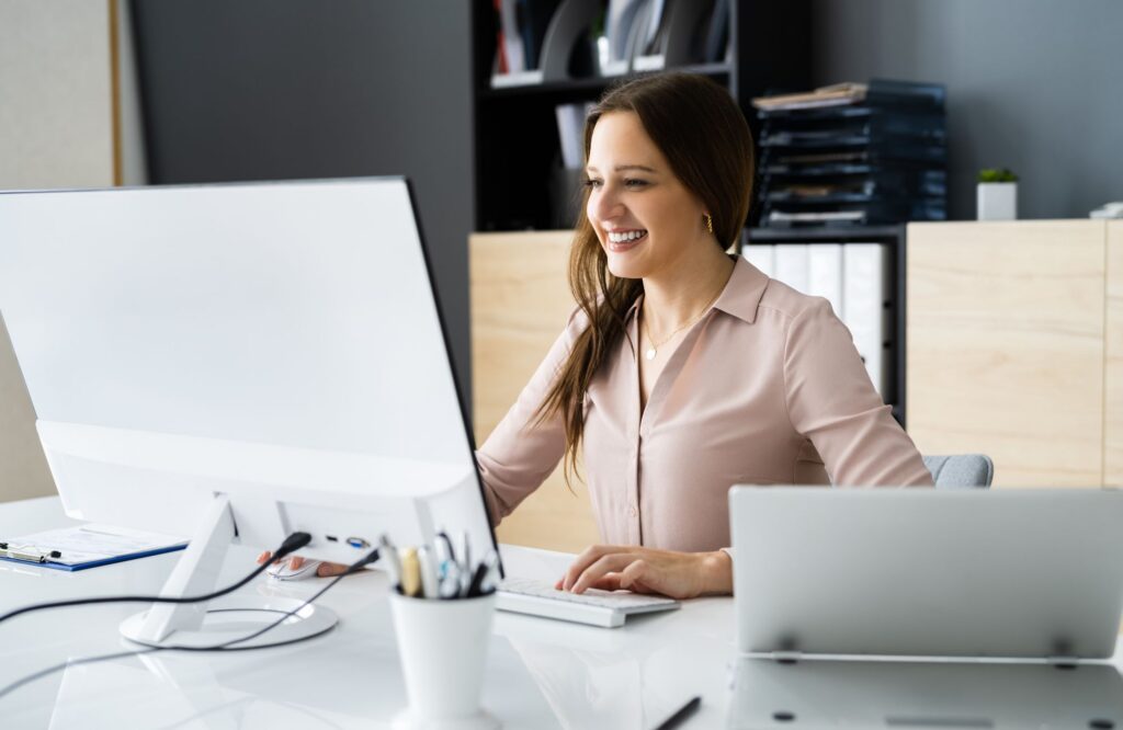 Virtual Assistant Jobs: How to Find and Land Work Fast